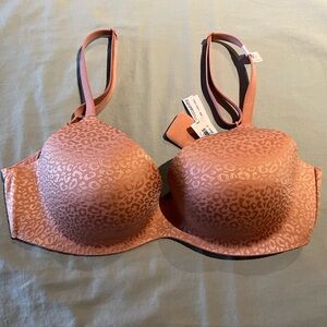 BODY BY VICTORIA FlexFactor Lightly Lined Plunge Demi Bra